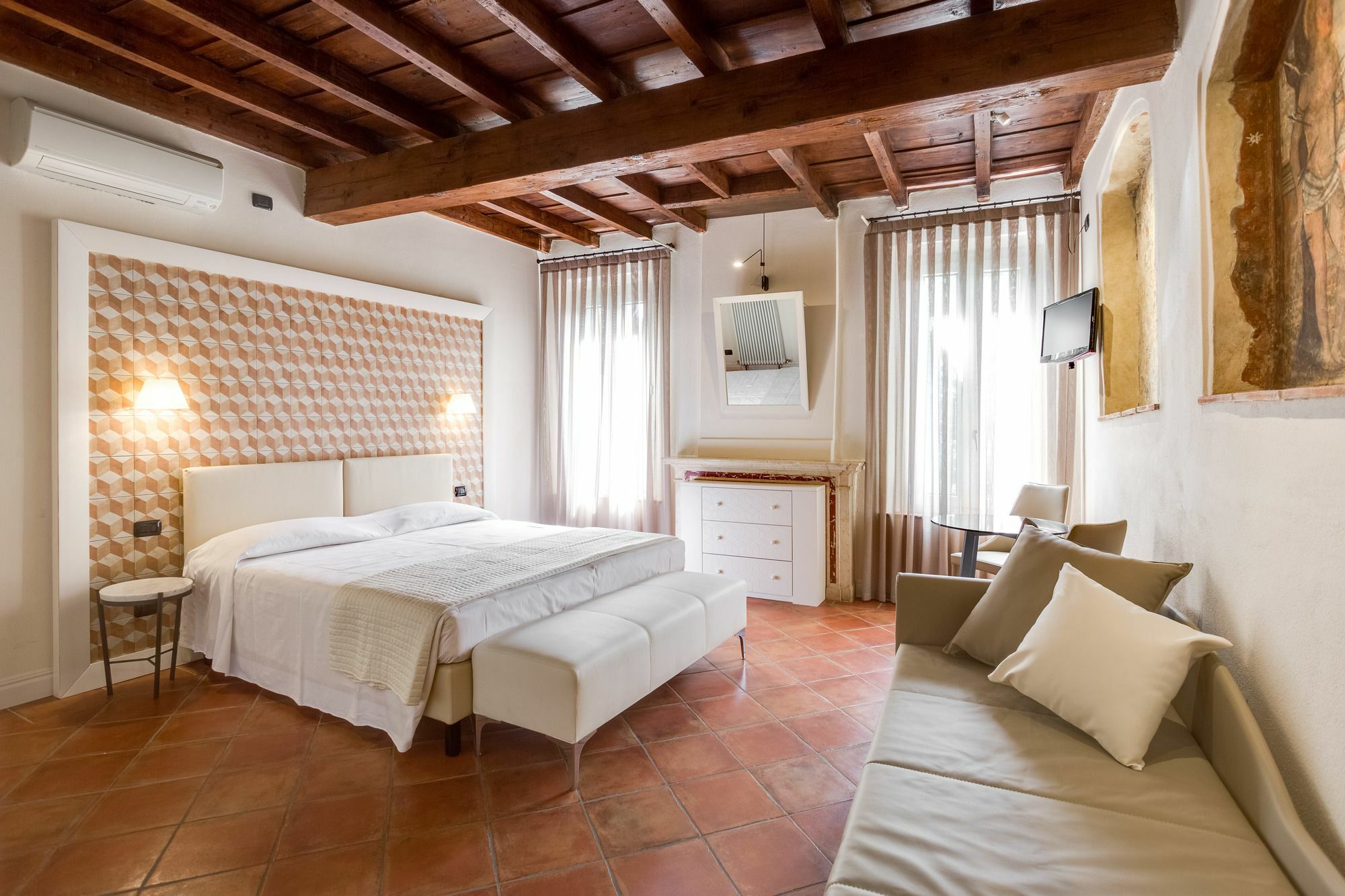 Ferrara Rooms Εξωτερικό φωτογραφία